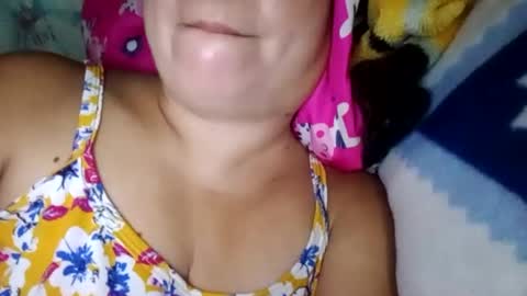 lovely_orchid online show from 12.12.24