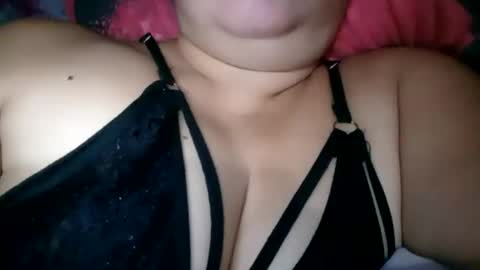 lovely_orchid online show from 09.22.25