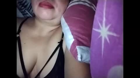 lovely_orchid online show from 10.31.25