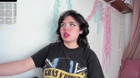 Paris Rose online show from 01.16.25