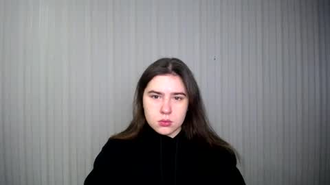 Snapshot of lovelyangel_xx chatting on 12.16.24 lovelyangel_xx online show from 12.16.24