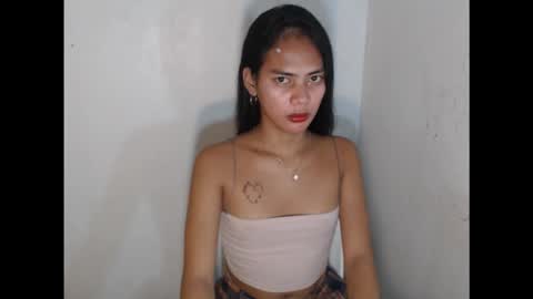 Snapshot of lovelycarmilla chatting on 09.28.25 Carnilla online show from 09.28.25