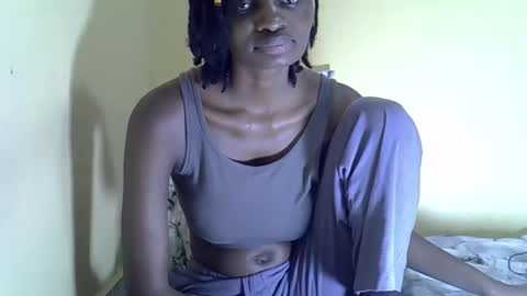 lovelymee2 online show from 11.22.25