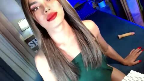 lovelymiss_shyna11 online show from 01.14.26