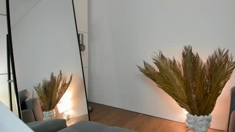 kim online show from 02.03.25