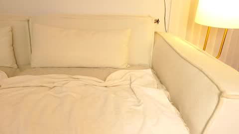 kim online show from 09.10.25