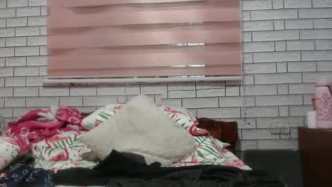 Angelquey online show from 03.06.25