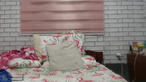 Angelquey online show from 03.11.25