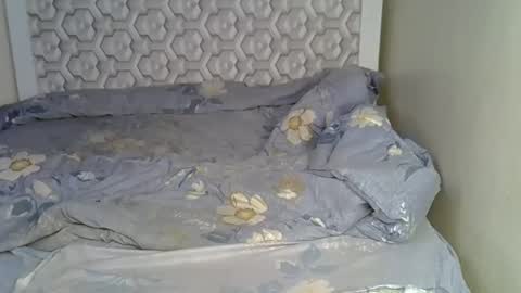 lovelytin online show from 10.01.25