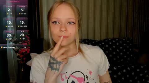 lovemelulu online show from 07.08.26