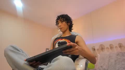 Snapshot of loverboy8_ chatting on 12.14.24 loverboy8_ online show from 12.14.24