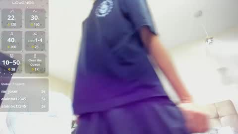 Snapshot of loverboy8_ chatting on 02.25.25 loverboy8_ online show from 02.25.25