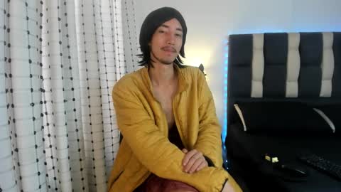 loverisu online show from 01.07.26