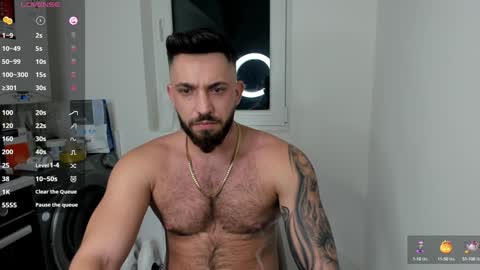 Snapshot of lovermike_ chatting on 12.31.24 Mike online show from 12.31.24