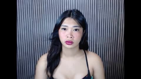 loverph15 online show from 11.18.25