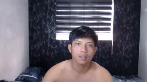 loverph15 online show from 04.23.26