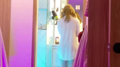 LovesKingdom online show from 04.21.26