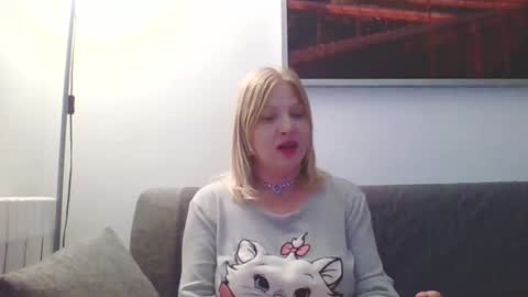 Marlyn online show from 01.23.25