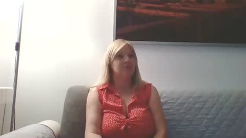 Marlyn online show from 09.23.25