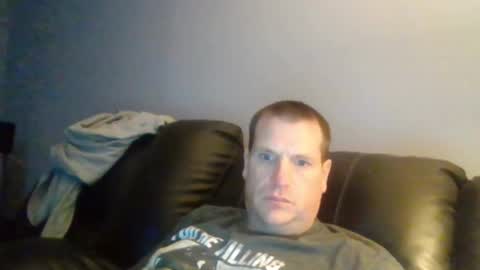 Snapshot of lovetocum37 chatting on 03.03.25 lovetocum37 online show from 03.03.25