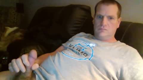 Snapshot of lovetocum37 chatting on 02.03.26 lovetocum37 online show from 02.03.26