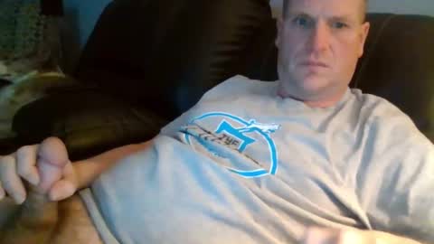 Snapshot of lovetocum37 chatting on 02.12.26 lovetocum37 online show from 02.12.26