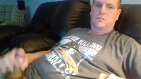 Snapshot of lovetocum37 chatting on 03.19.26 lovetocum37 online show from 03.19.26