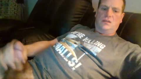 Snapshot of lovetocum37 chatting on 03.24.26 lovetocum37 online show from 03.24.26