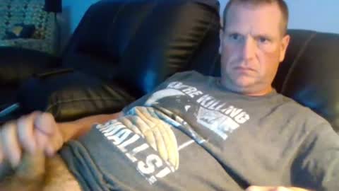 Snapshot of lovetocum37 chatting on 06.18.26 lovetocum37 online show from 06.18.26