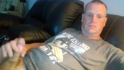 Snapshot of lovetocum37 chatting on 07.22.26 lovetocum37 online show from 07.22.26