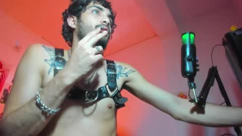 lovexjuxn77 online show from 12.13.25