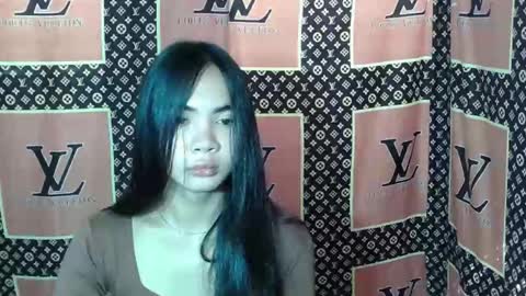 loving_rhean online show from 11.19.25