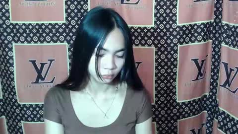 loving_rhean online show from 12.14.25