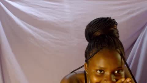 loyalcutic online show from 01.10.25