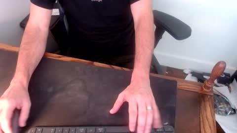 Snapshot of lreed090 chatting on 09.15.25 lreed090 online show from 09.15.25