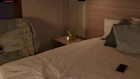  ---Goys incredible photographs online show from 03.11.26