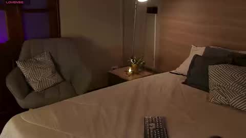  ---Goys incredible photographs online show from 03.13.26