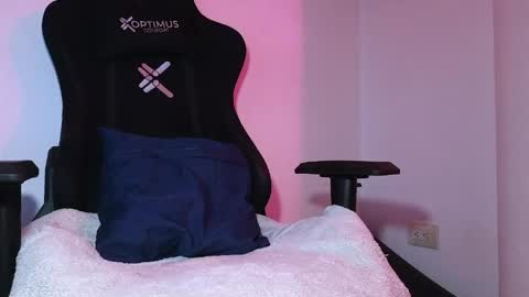   online show from 05.11.26