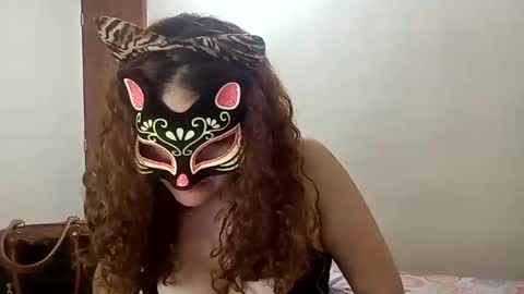 luana363 online show from 02.11.25