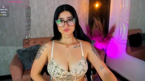 Luana online show from 11.29.25