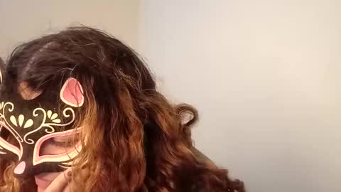 luanapowerful online show from 10.25.25