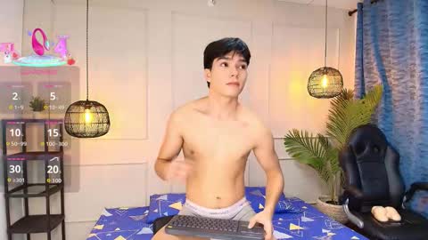 lUAN online show from 11.01.25