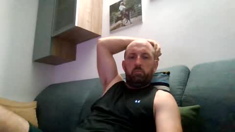 Snapshot of lucabeech88 chatting on 07.16.26 Luca online show from 07.16.26