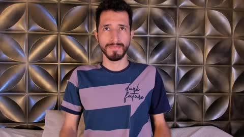 Lucas online show from 04.08.26