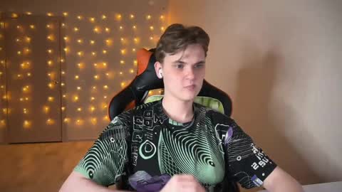 Lucas Gill online show from 01.14.25