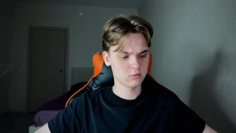 Lucas Gill online show from 03.09.25