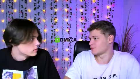 Snapshot of lucas_long_ chatting on 10.04.25 lucas_long_ online show from 10.04.25