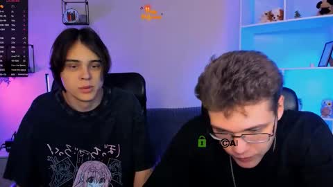 Snapshot of lucas_long_ chatting on 11.05.25 lucas_long_ online show from 11.05.25