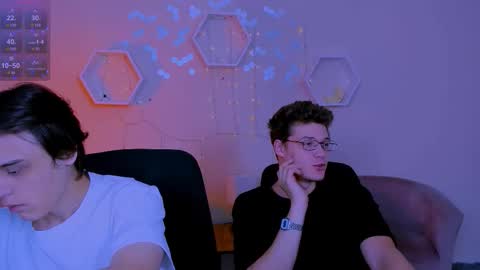 Snapshot of lucas_long_ chatting on 11.08.25 lucas_long_ online show from 11.08.25