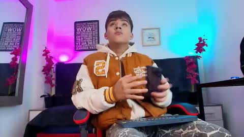 Snapshot of lucas_lovee chatting on 02.26.26 Lucas lovee online show from 02.26.26